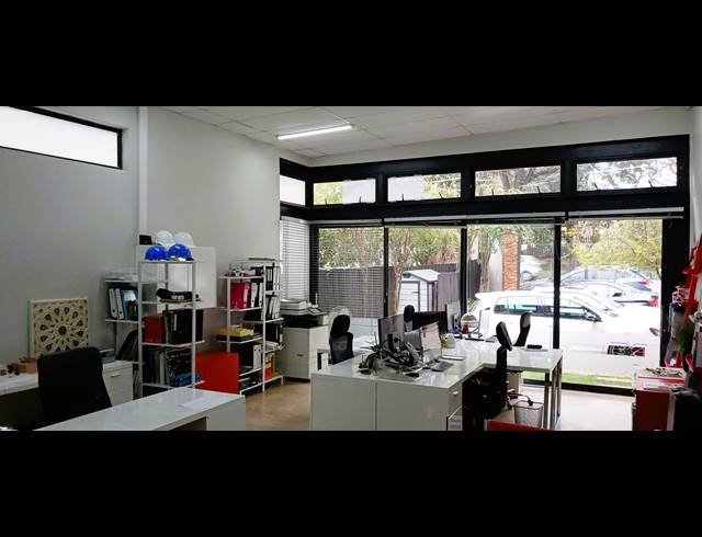 62M² OFFICE TO LET IN PARKWOOD